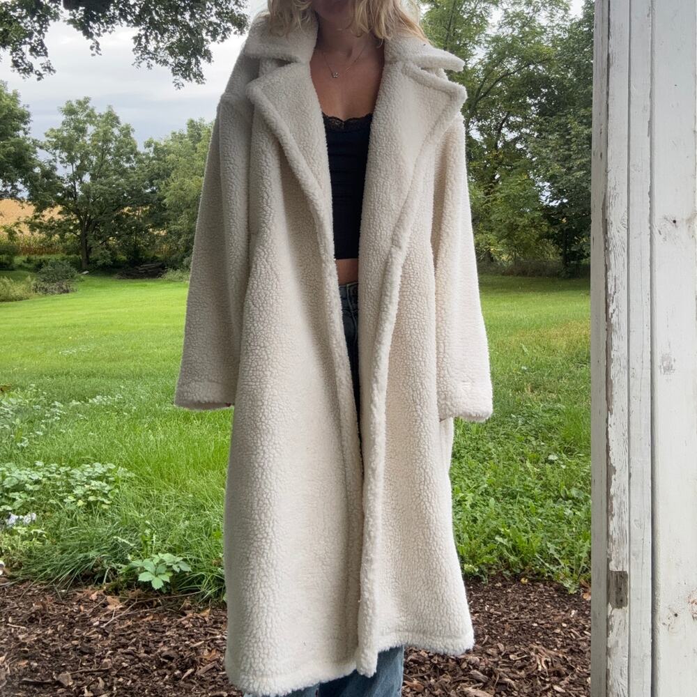 Fabletics x Khloe Kardashian Teddy Long Coat Bone White Off-White Sherpa Size 2X - Picture 2 of 3